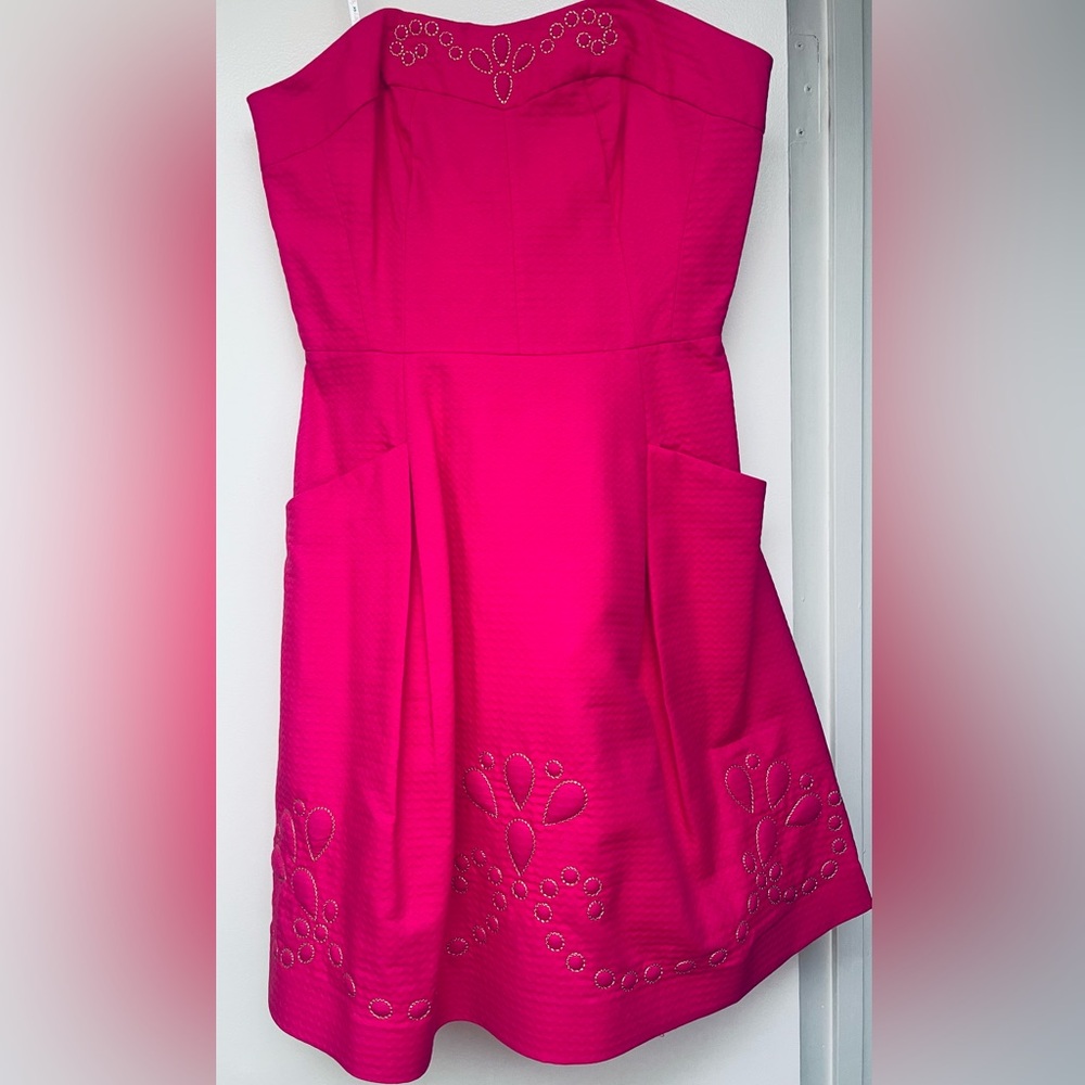 Lily Pulitzer Vibrant Pink Dress with gold embroidery and Pocket Details